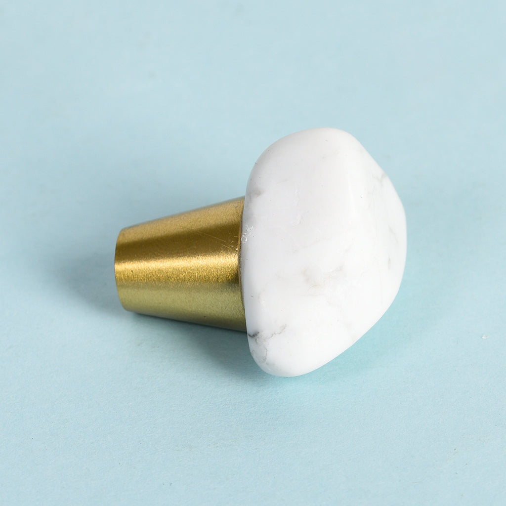 Tumble Handle