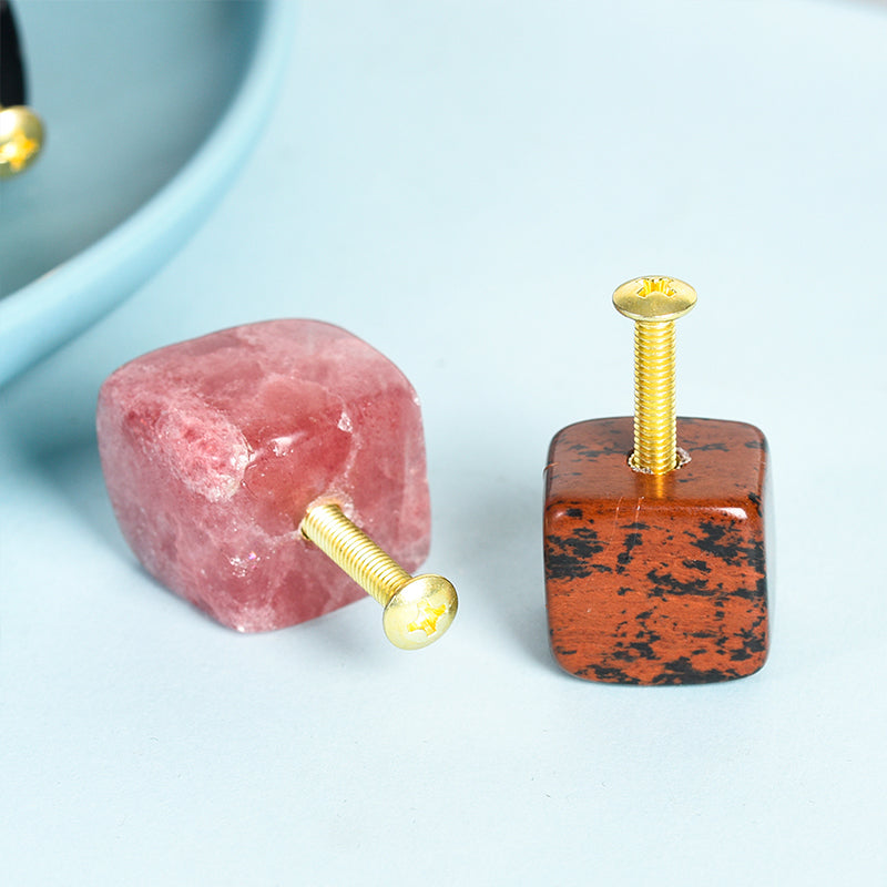 Cube Handle