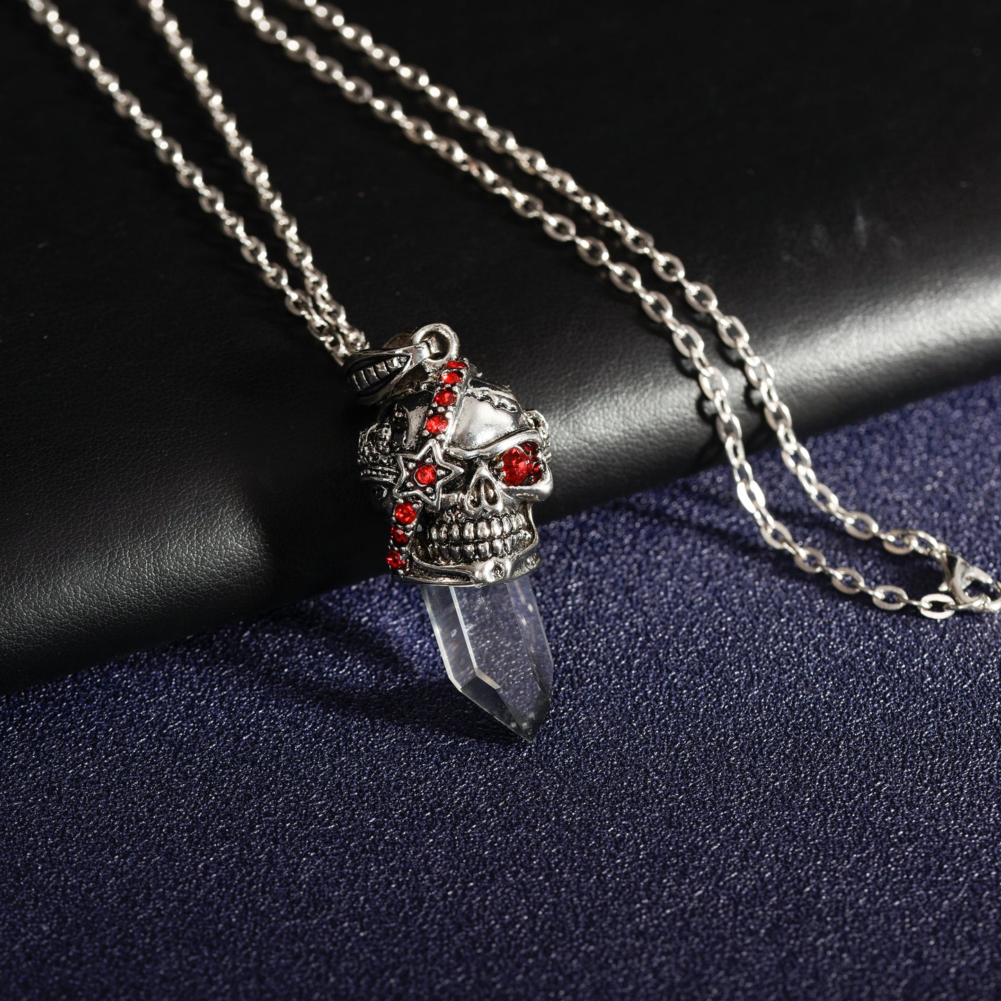 Gothic style pendant