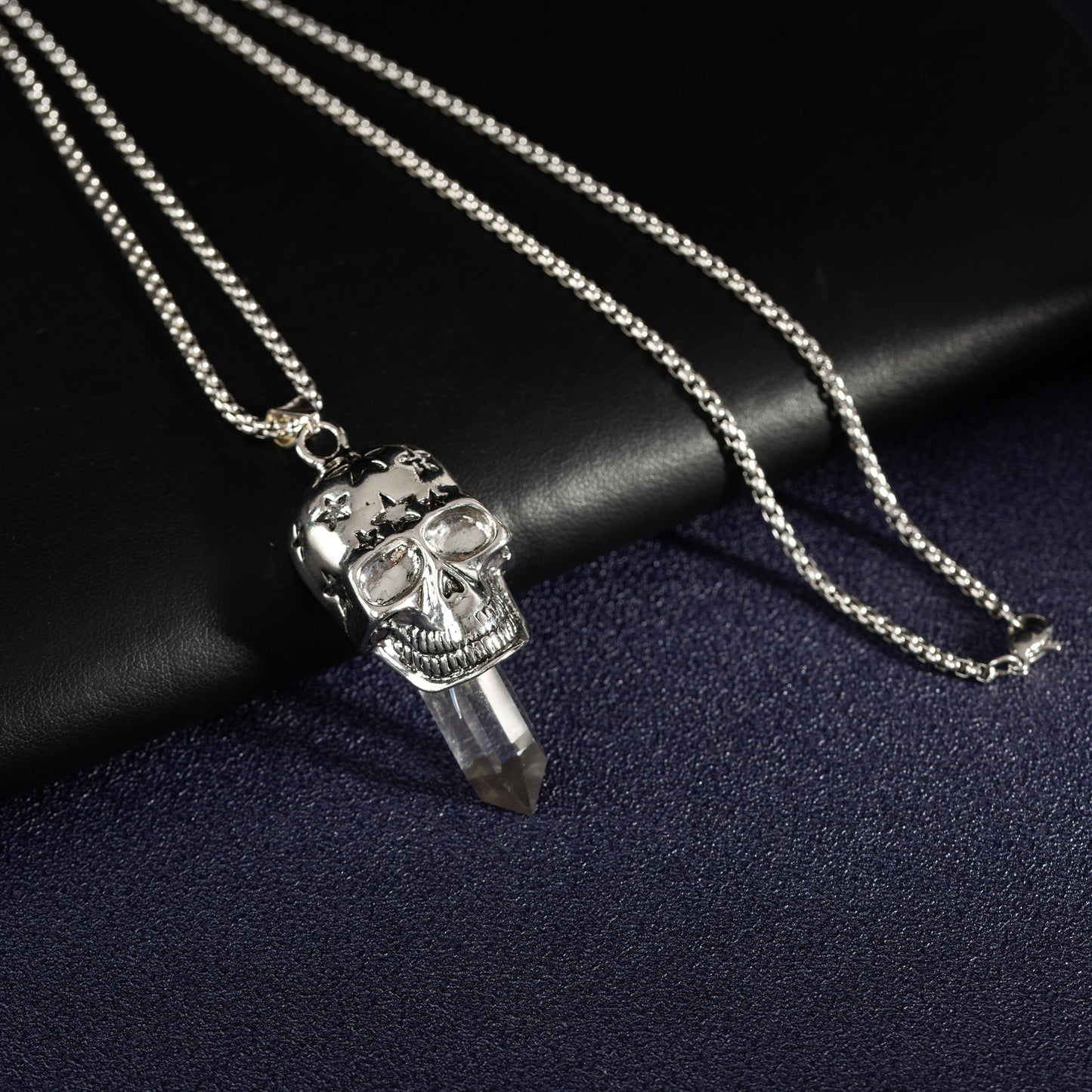 Gothic style pendant