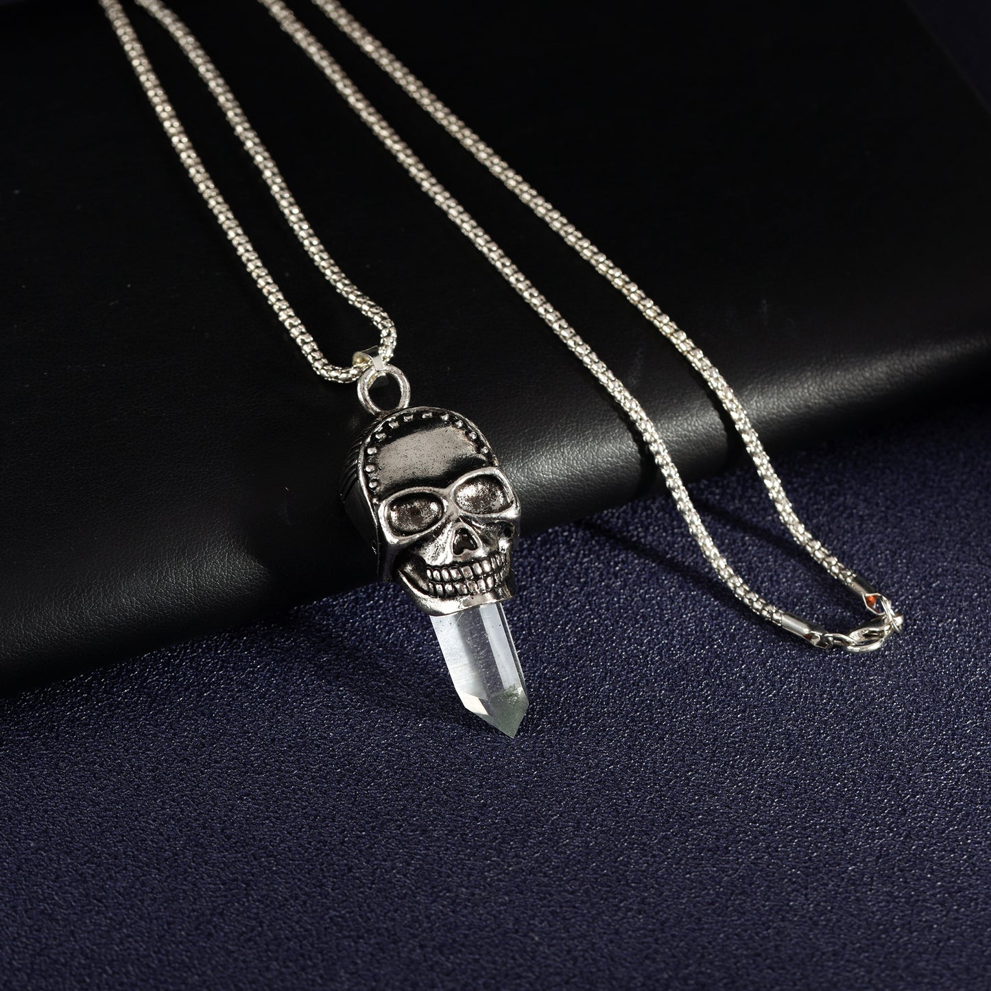 Gothic style pendant