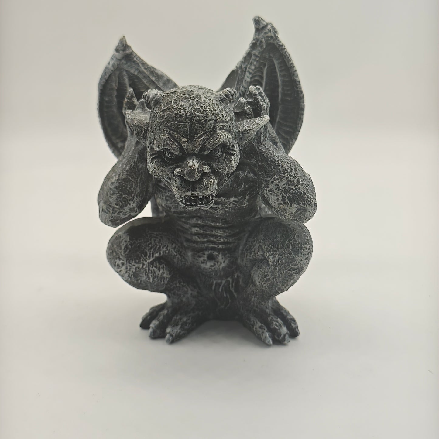 Gargoyle Holder