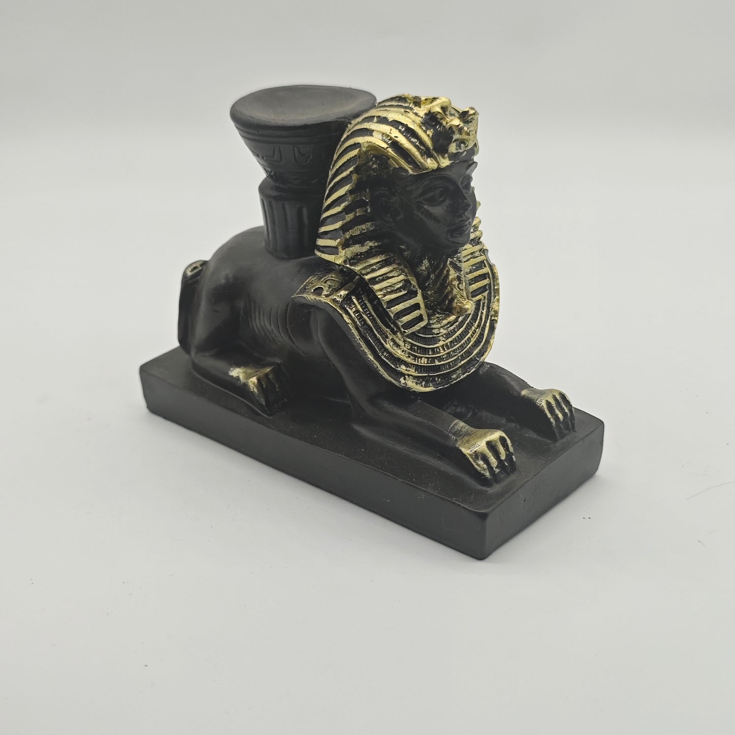 Sphinx Holder