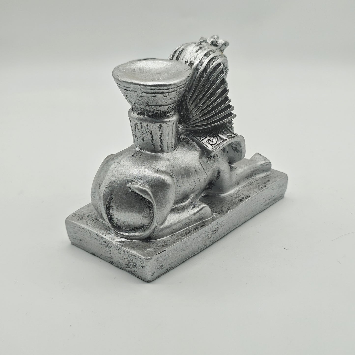 Sphinx Holder