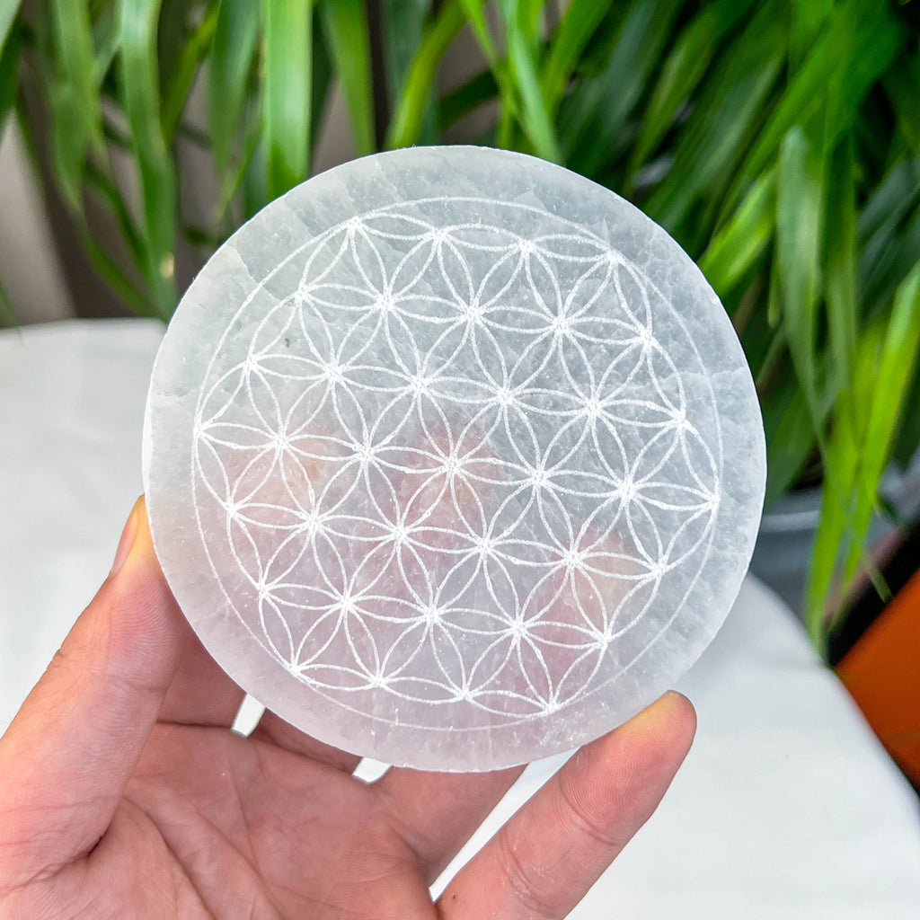 selenite round slab