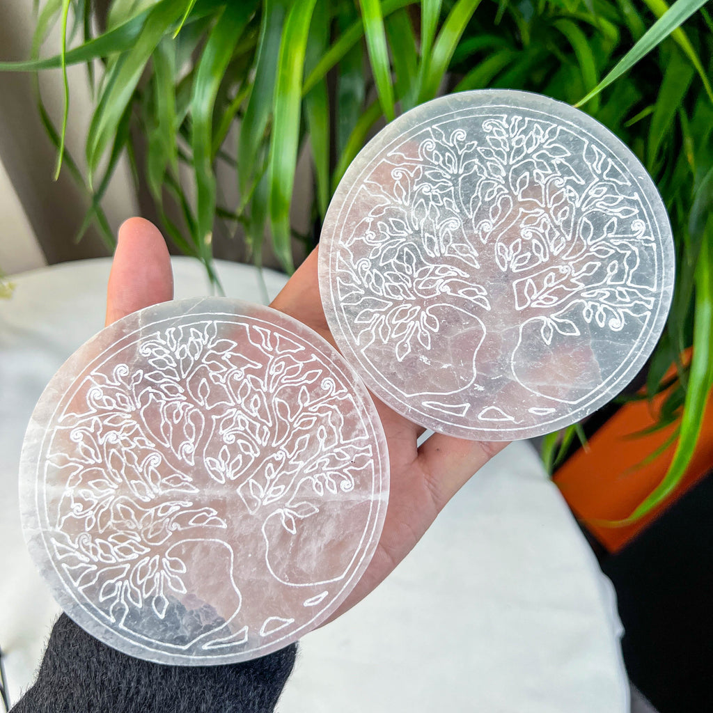 selenite round slab