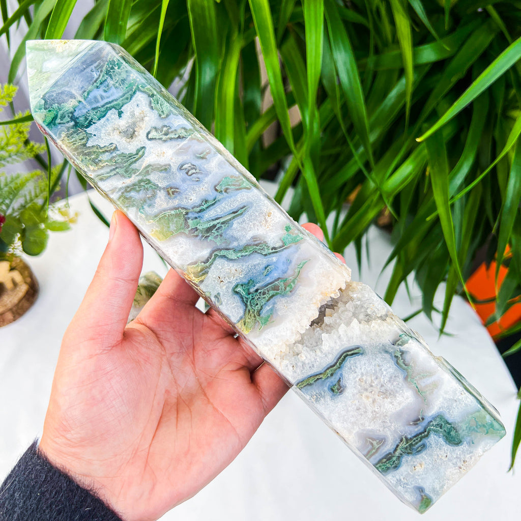 moss agate tower