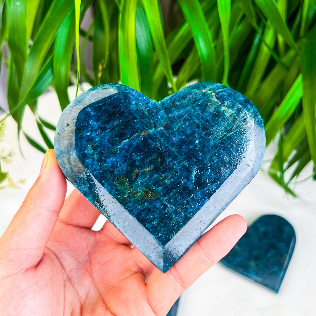 blue apatite heart