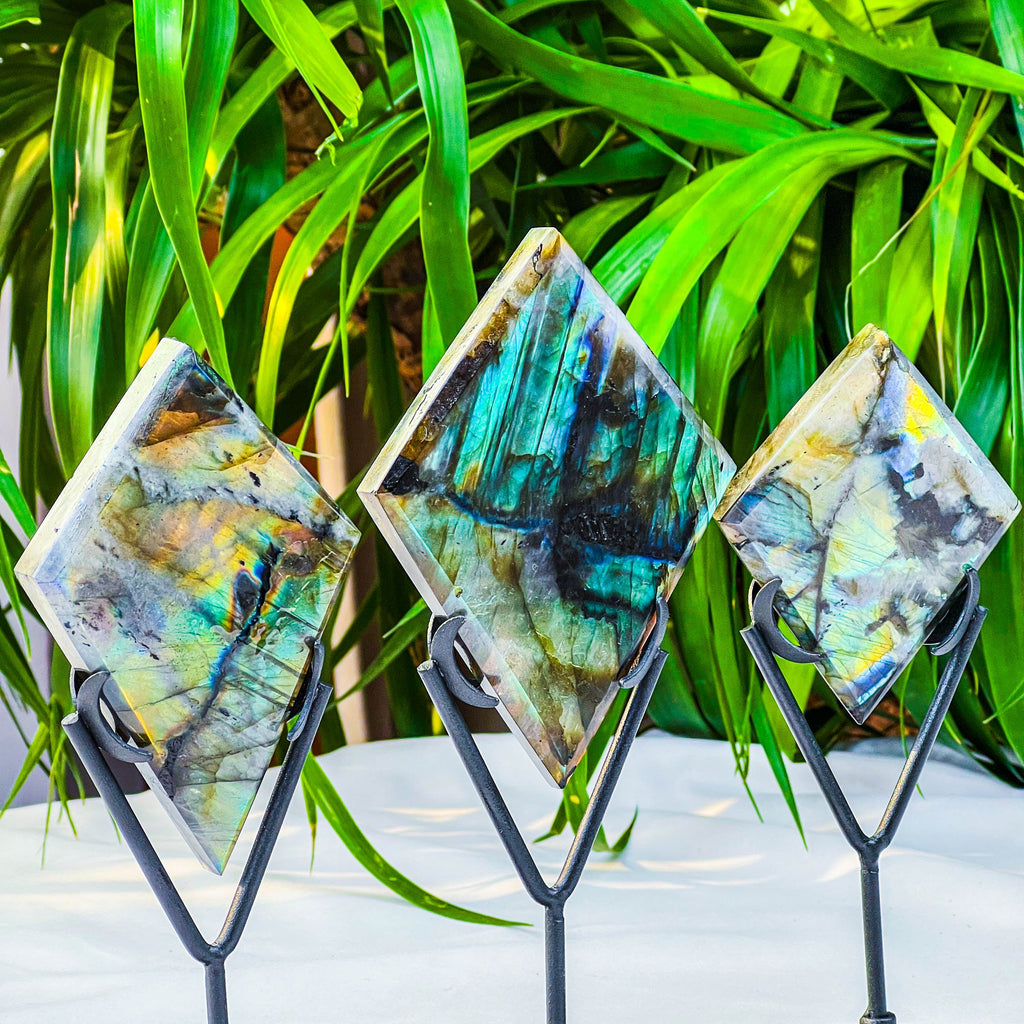 labradorite rhombus