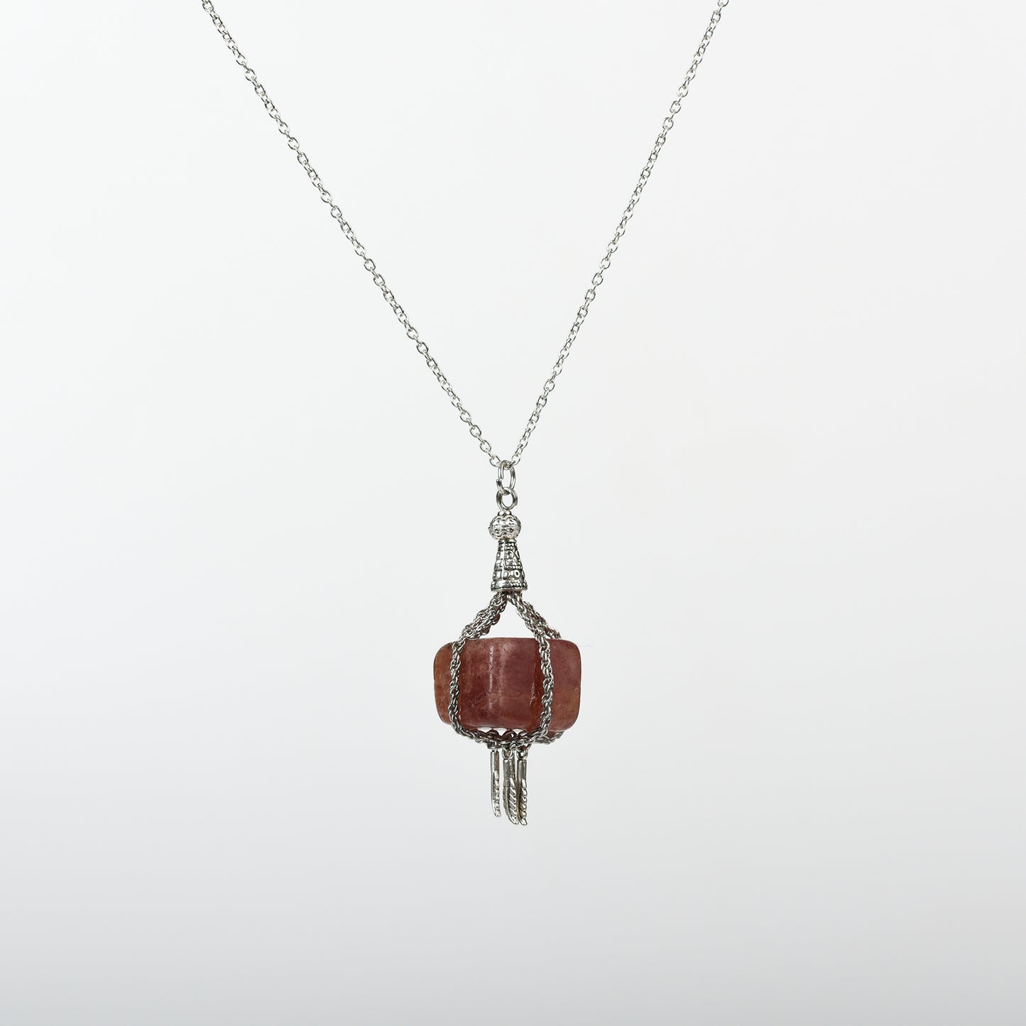 Wraped Cube Pendent